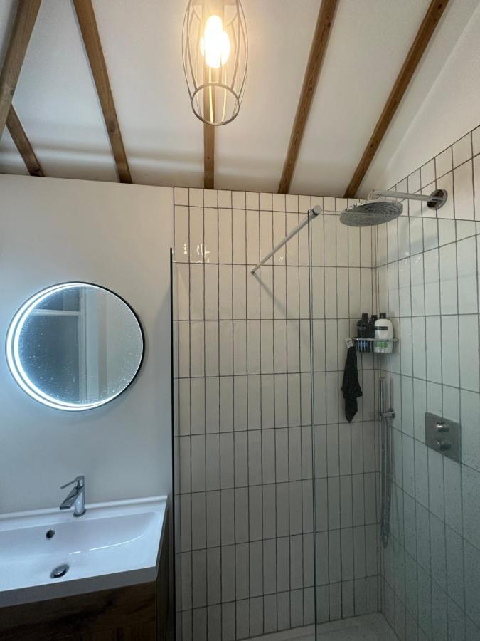 Stylish Unique 3 Bedroom House הייסטינגס מראה חיצוני תמונה